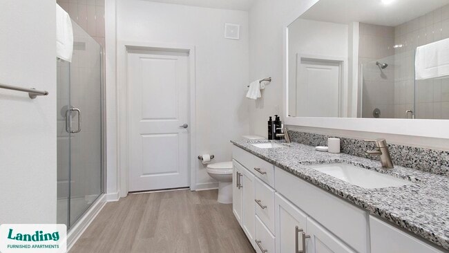 Foto del edificio - 12525 Tibbets Ln