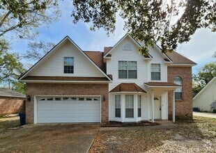 Building Photo - 1504 Beachview Dr