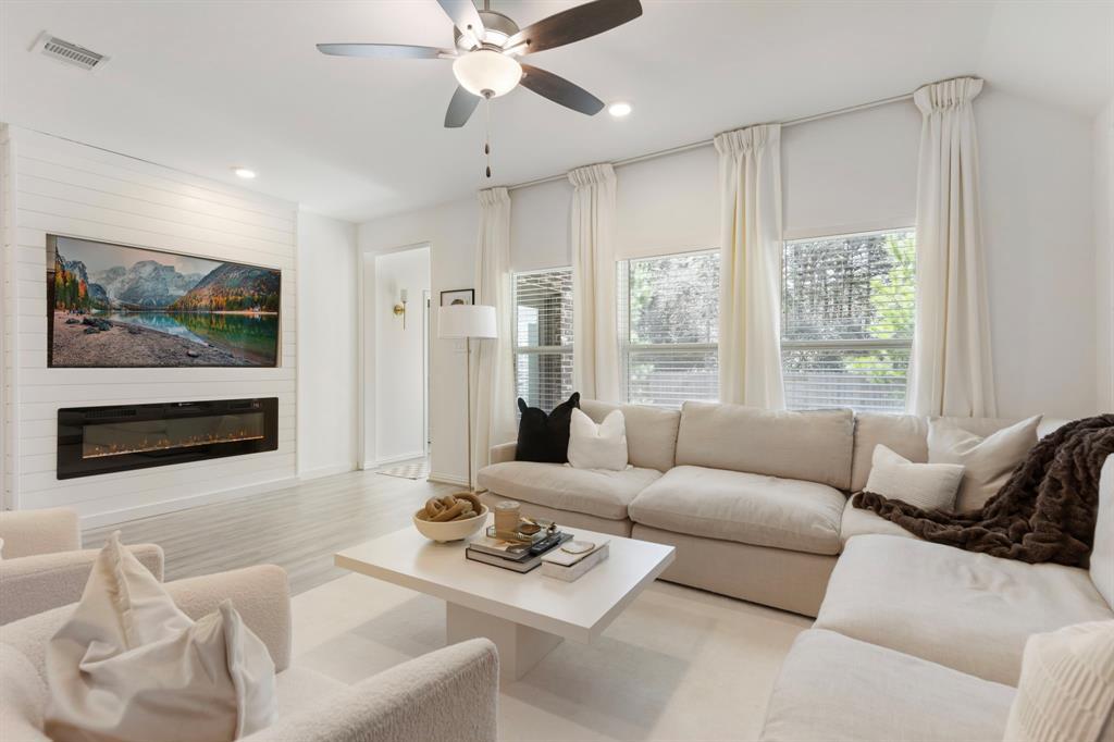 Foto principal - 845 Spruce Pine Dr