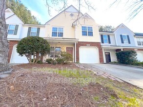 Building Photo - 9932 Birch Knoll Ct