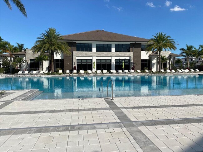 Foto del edificio - 8001 NW 41st St