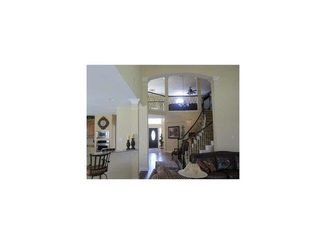 Building Photo - 4480 Mira Vista Dr