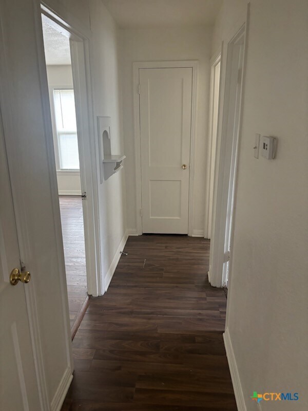 Foto del edificio - 1206 Middleton St