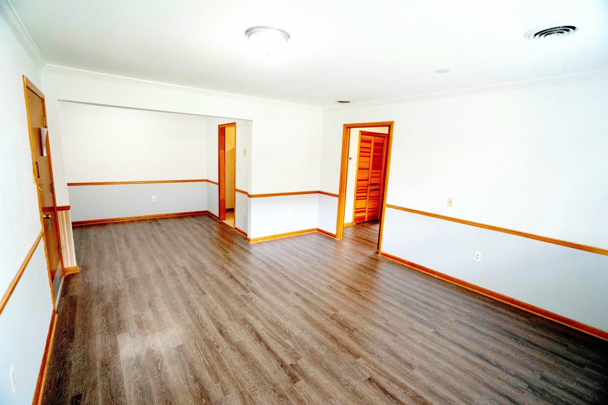 Primary Photo - 612 W Patrick St