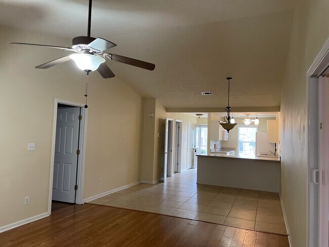 Building Photo - 151 Portofino Ln SW