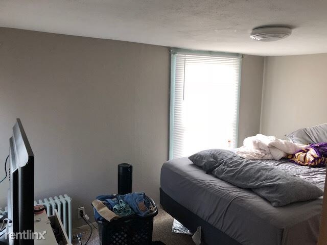 Foto del edificio - 2 br, 1 bath  - 313 Myrtle Ave Apt 2