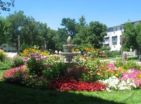 Foto del edificio - 635 S Alton Way