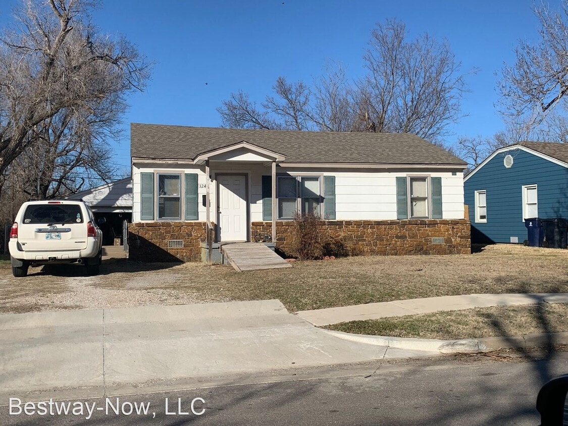 2 br, 1 bath House 3241 SW 48th Street House Rental in Oklahoma