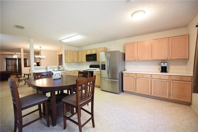 Building Photo - 2604 Avalon Creek Way