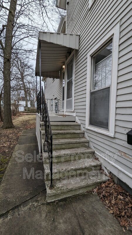 Foto del edificio - 333 W Suttenfield St