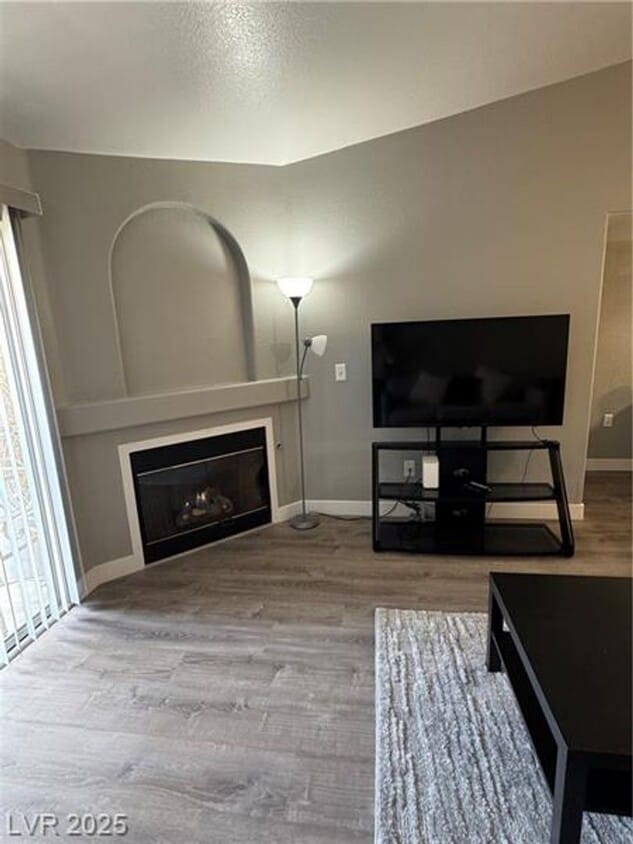 Primary Photo - Cozy Fully Furnished Condo
