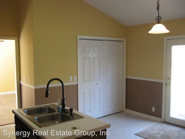 Building Photo - 3304 Dockside Dr
