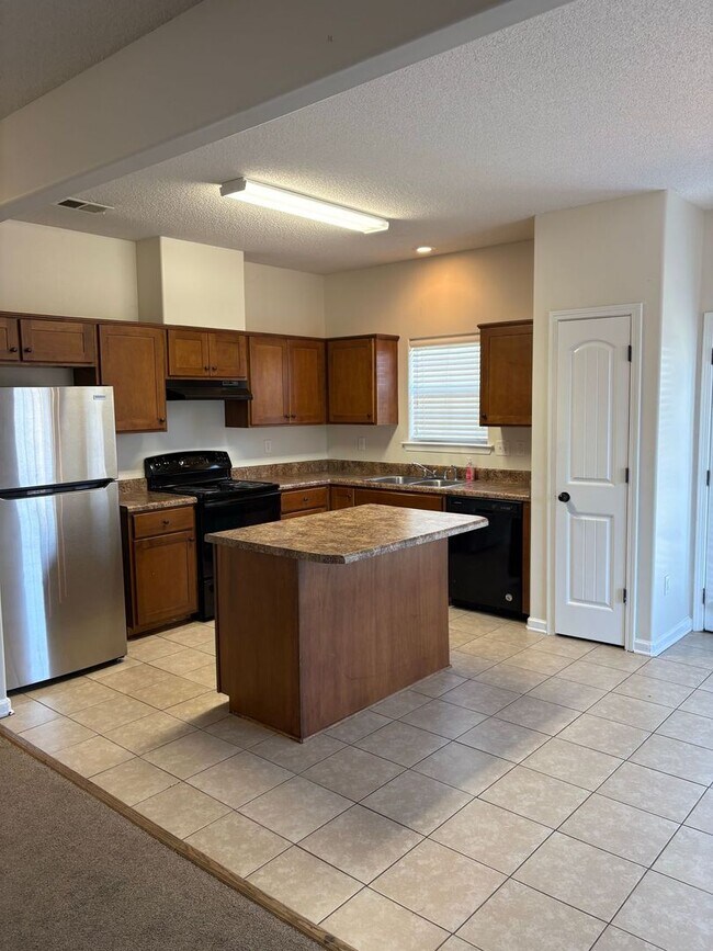 Foto del edificio - 1057 Kentshire Cove