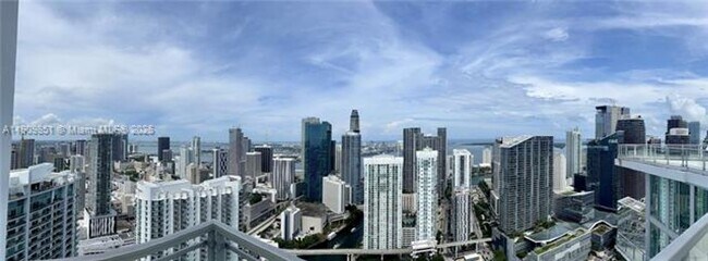 Foto del edificio - 92 SW 3rd St