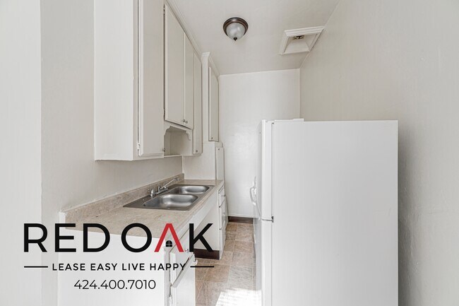 Foto del edificio - 450 S Kenmore Ave