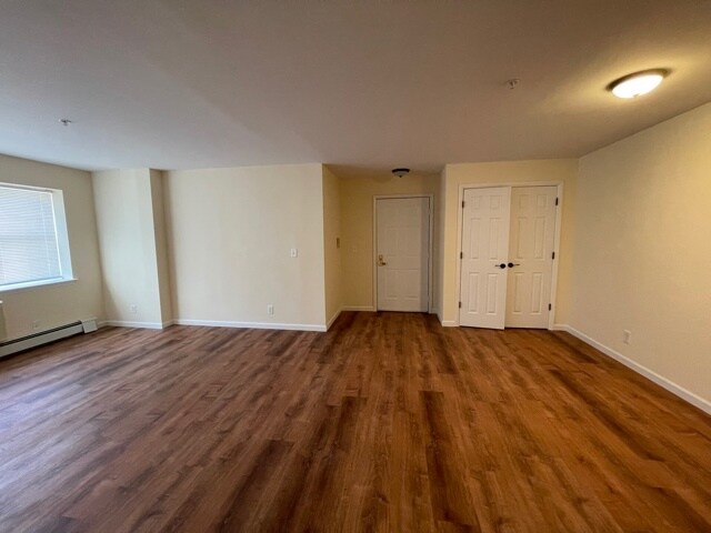 Foto principal - 628 Tarryhill Way