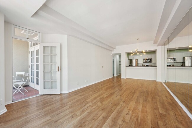 Foto del edificio - 611 Mason St