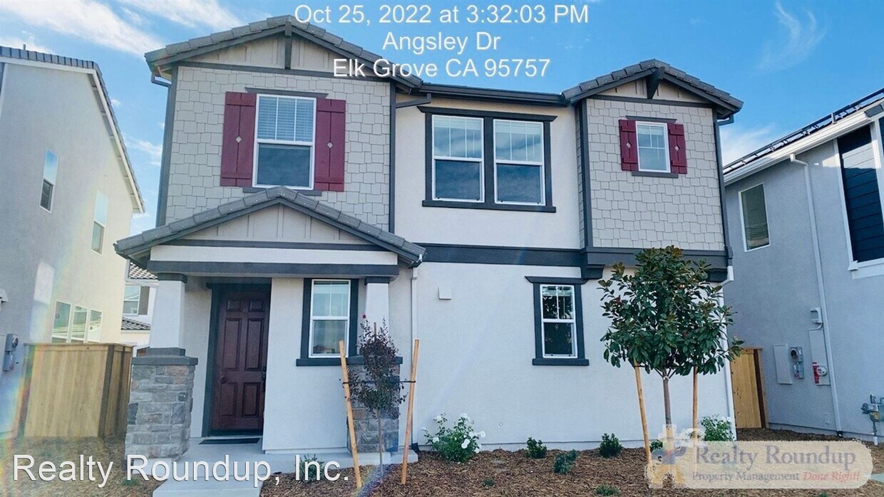 Primary Photo - 3 br, 2.5 bath House - 10428 C Lopez Jr Way