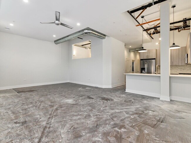 Foto del edificio - 4428 N Sheridan Rd