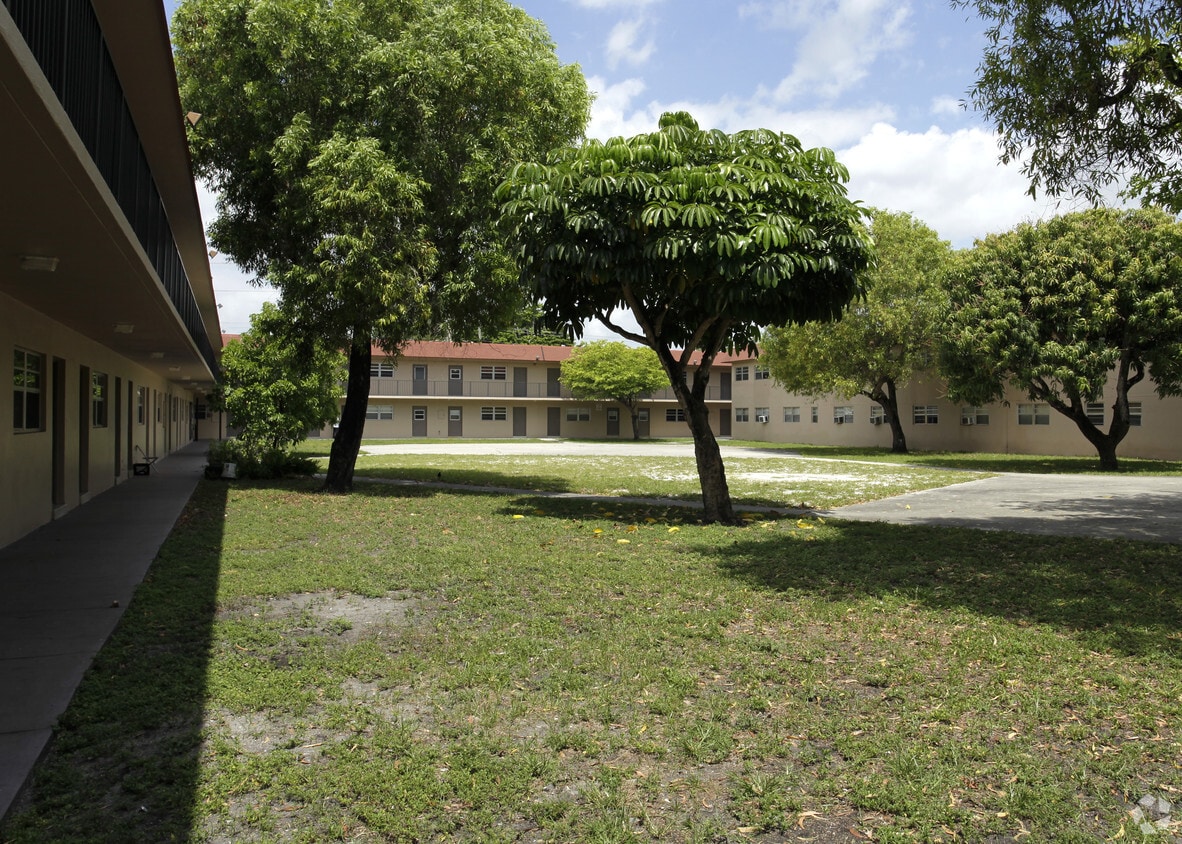 Building Photo - 135th Street Apartments