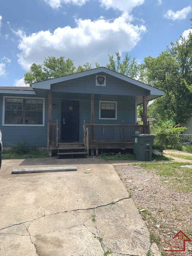 Foto principal - 3406 4th Ave
