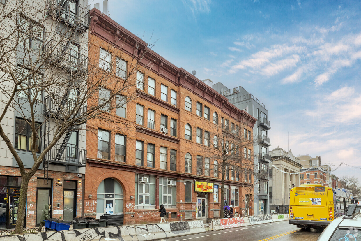 750 Grand Street - 740 Grand St