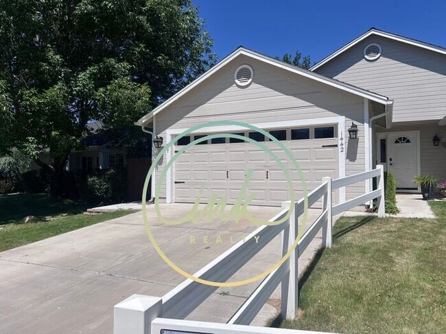 Building Photo - Single Family Home in Chichester Neighborh...