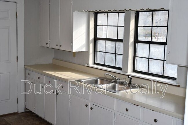 Foto del edificio - 1419-B Highland Ave.