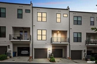 Building Photo - 443 Burton Dr