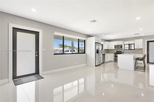 Foto del edificio - 4165 W 5th Ln