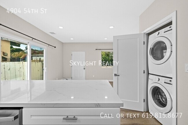 Foto del edificio - 4904 54th St