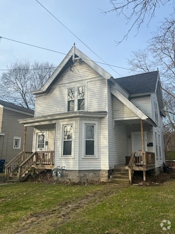 Building Photo - 709 Milton Ave
