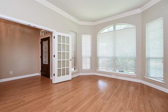 Building Photo - 24019 Hackberry Creek Dr