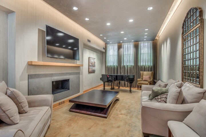 Foto principal - 52 Piedmont St