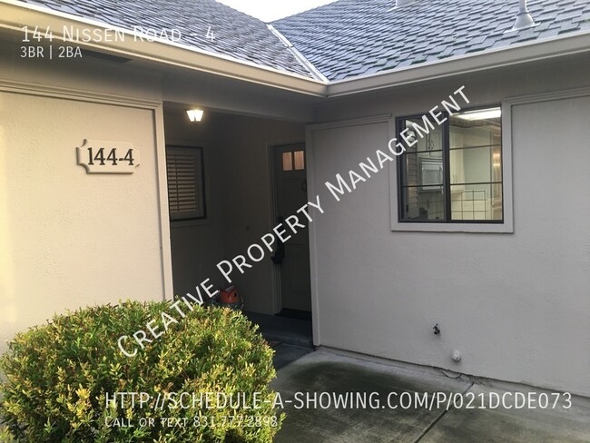 Building Photo - 3 Bedroom Townhouse in Salinas, CA 93901