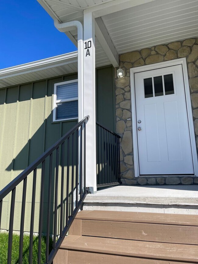 Foto del edificio - Nightly Rental - Alternative - New Never Occupied - Brand New 2 bedroom 2 bath Duplex in Kimberli...