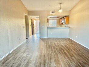 Building Photo - 833 Aspen Peak Loop