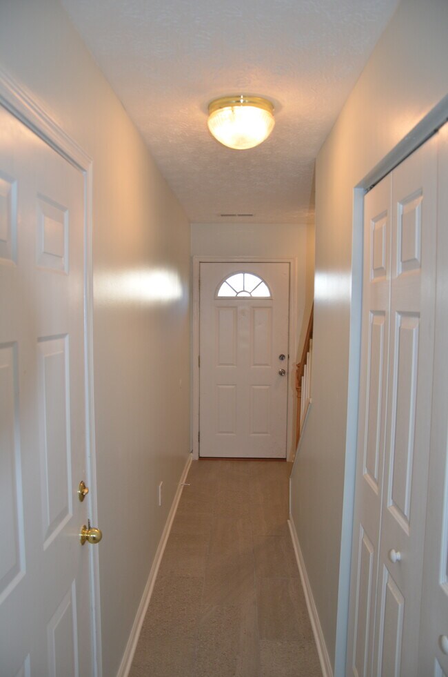 Foto del edificio - 311 Emerson Ln