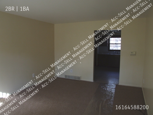 Building Photo - Kentwood 1413-52nd two bedroom side by sid...