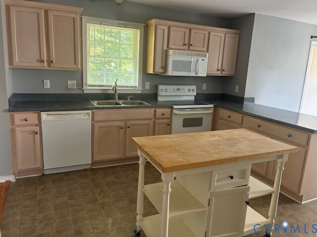 Foto del edificio - 7842 Winding Ash Ct