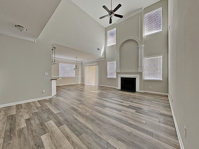 Building Photo - 1605 Palazzo Dr