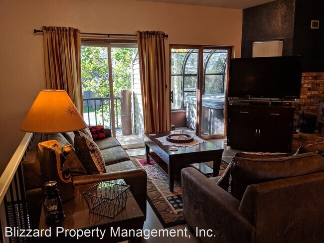 Foto del edificio - 2 br, 3 bath House - 354 Joaquin Rd #38