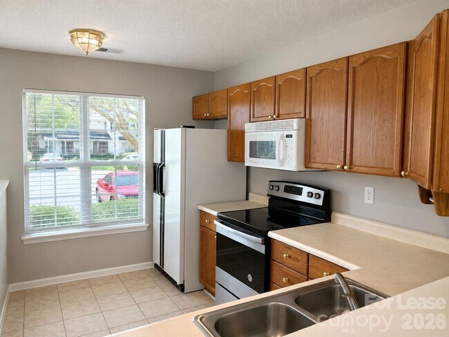 Foto del edificio - 2225 Preakness Ct