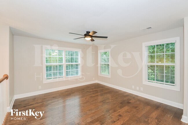 Building Photo - 450 Galvin Dr