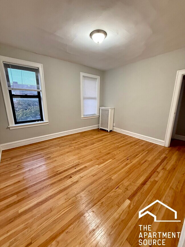 Foto del edificio - 6901 S Paxton Ave
