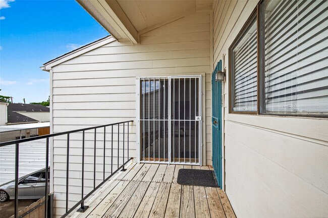 Foto del edificio - 6401 Deihl Rd