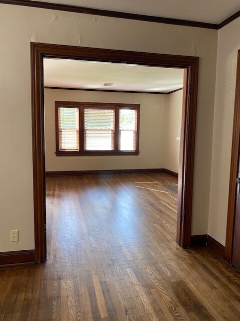 Foto del edificio - 1235 S Columbia Ave