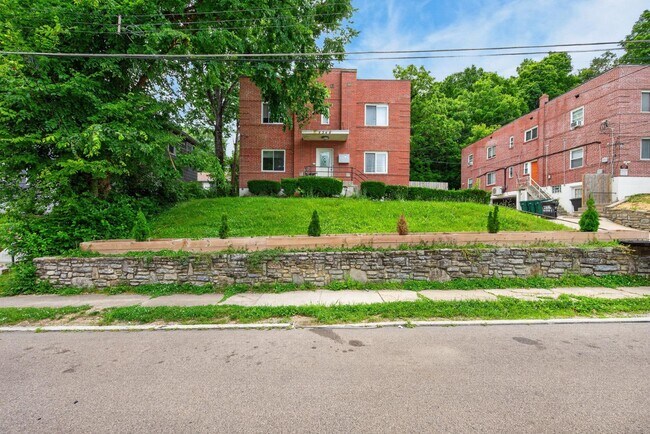 Foto del edificio - 4348 Kirby Ave