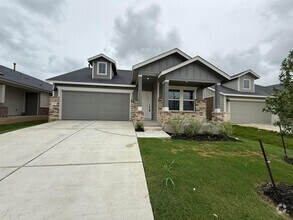 Building Photo - 125 Sormonne Lp