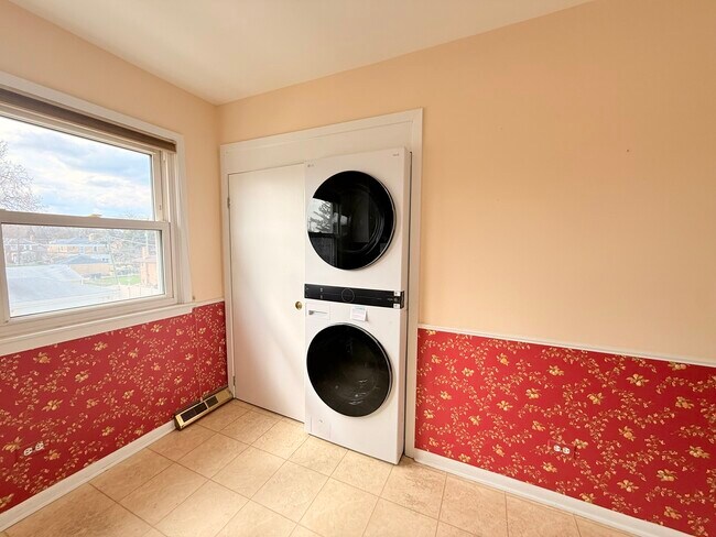 Foto del edificio - 4220 Oakton St